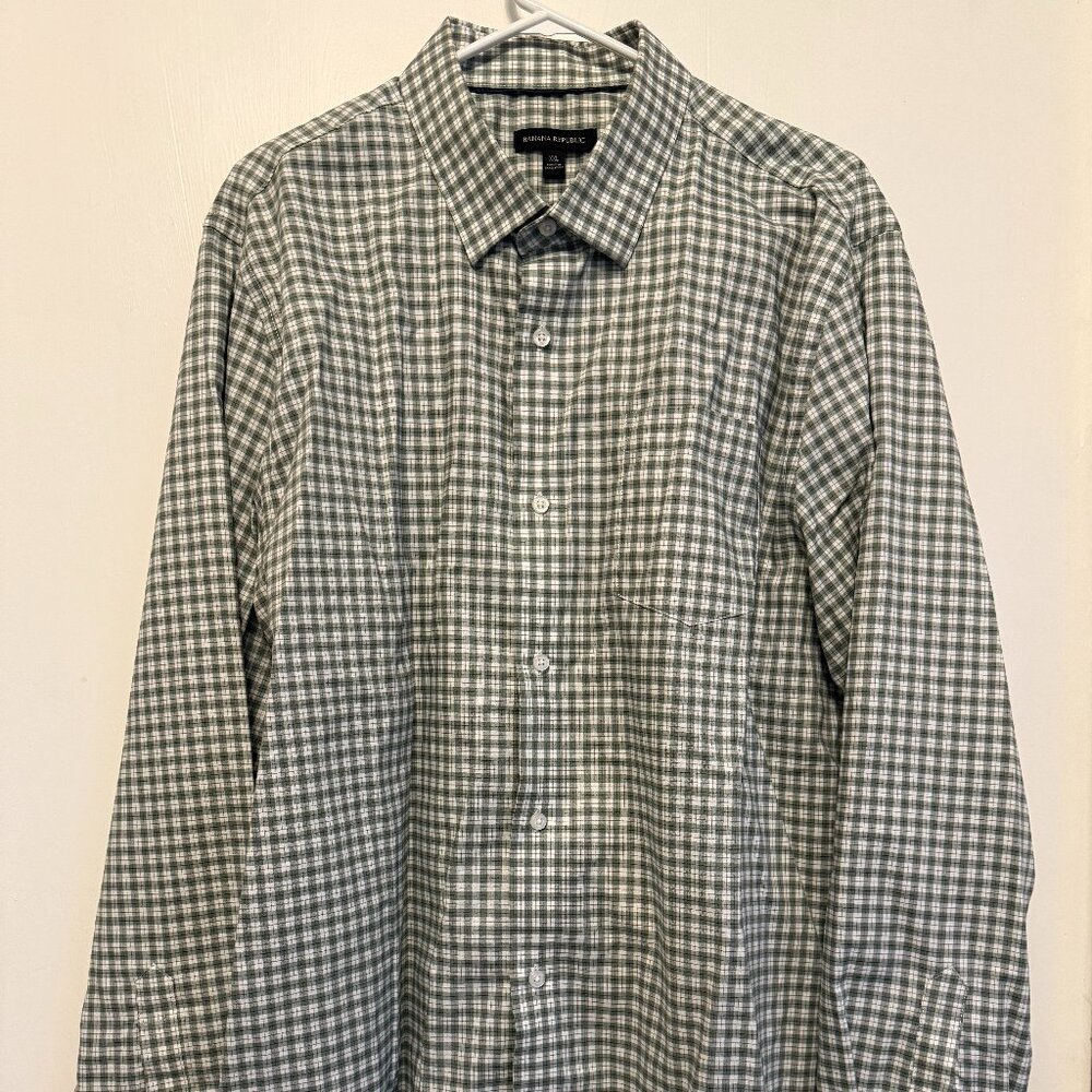 Banana Republic Men's Long Sleeve Shirt Green/White Size XXL Slim Fit